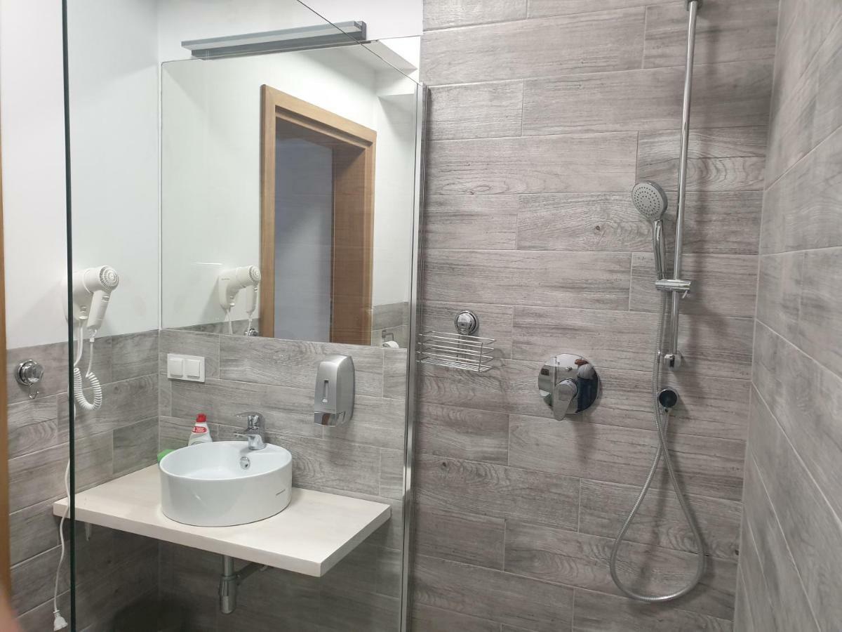Chopina 27 Willa Fryderyka Hotel apartamentowy *